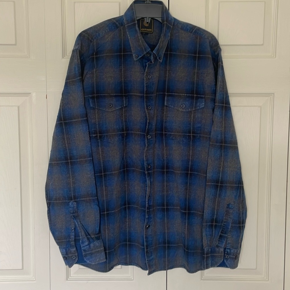 Men’s shirt